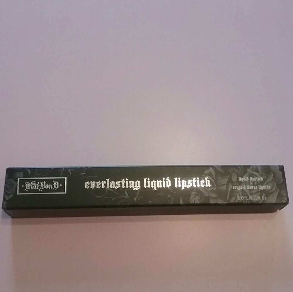 Sold!!! KVD  Everlasting Liquid Lipstick
